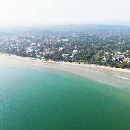 Dazzle Bay By Twenty Two Hotel Weligama Exterior photo