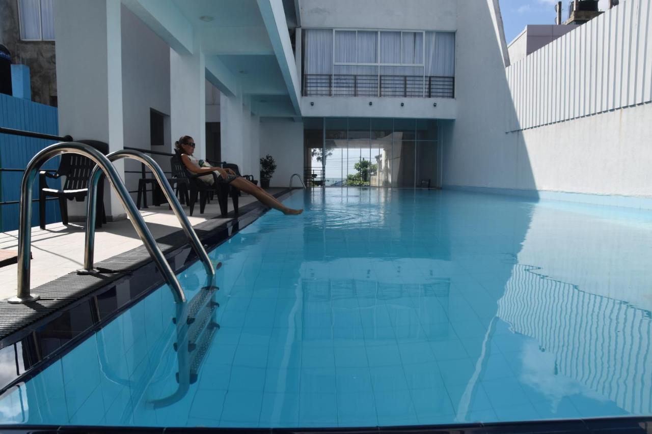 Dazzle Bay By Twenty Two Hotel Weligama Exterior photo