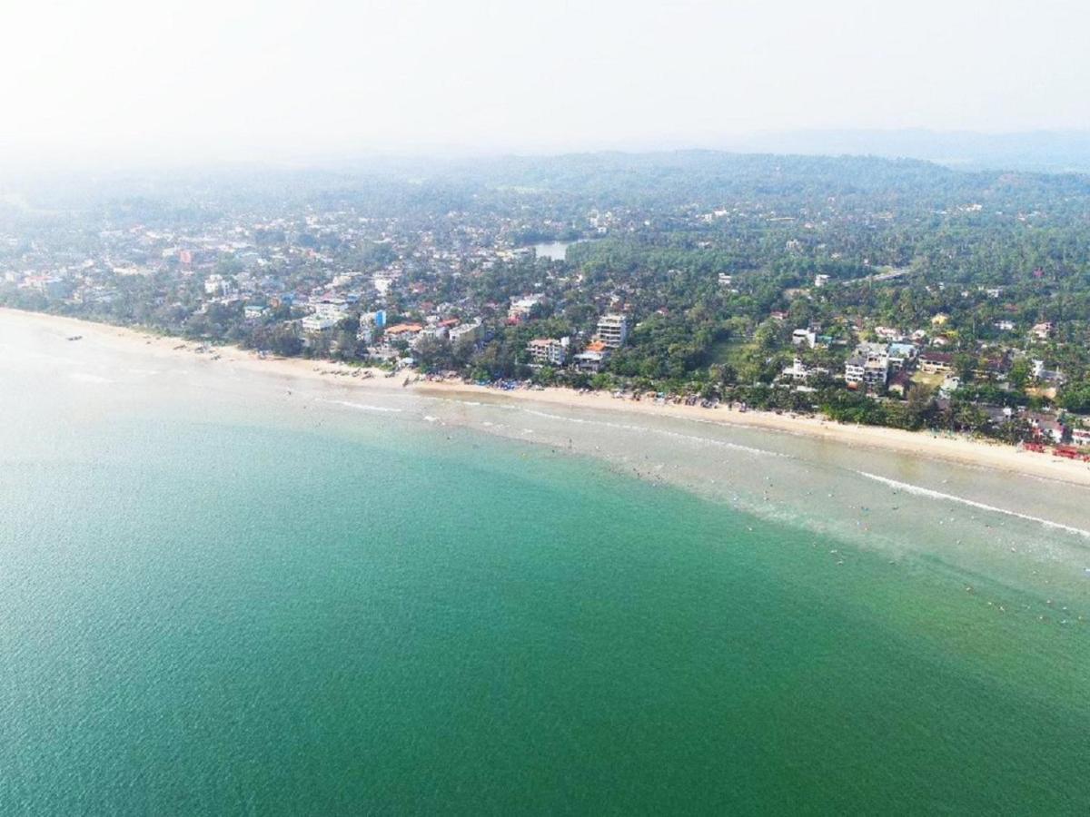 Dazzle Bay By Twenty Two Hotel Weligama Exterior photo