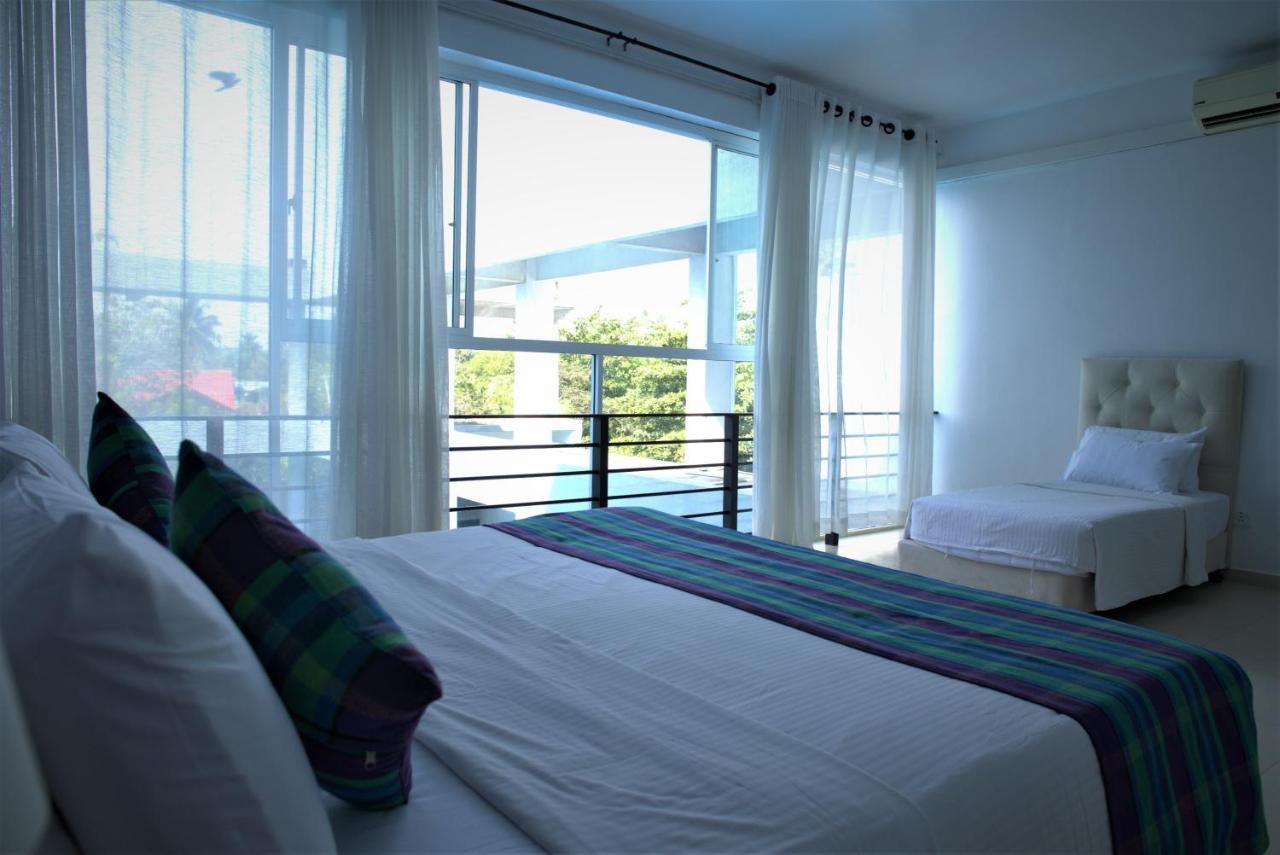 Dazzle Bay By Twenty Two Hotel Weligama Exterior photo