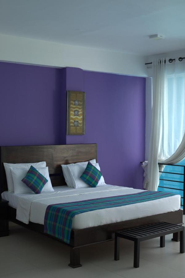 Dazzle Bay By Twenty Two Hotel Weligama Exterior photo